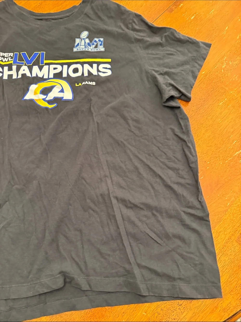 Nike Black Los Angeles Rams Super Bowl LVI Champions T-Shirt xl